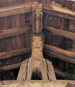 135.	 Harrillaga Haundi (Usurbil). Au cours des XVIIème  et XVIIIème siècles, la mode d'utiliser les fourches naturelles du chêne placées vers le bas comme supports se  répandit dans la vallée de l'Oria.